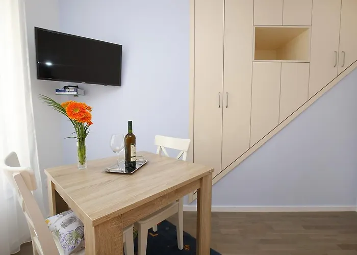 Апартаменти Agava Задар